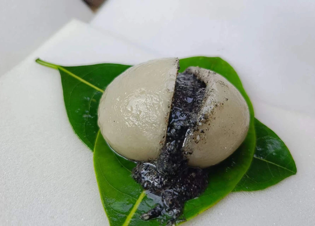 糯米糍粑原皮花生味家乡特产甜芝麻软糯香甜椰丝味白皮