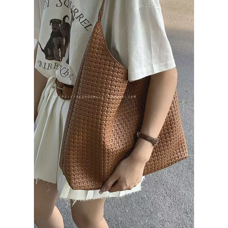 复古手工编织包包女式2025新款潮韩国小众托特包休闲大容量腋下包