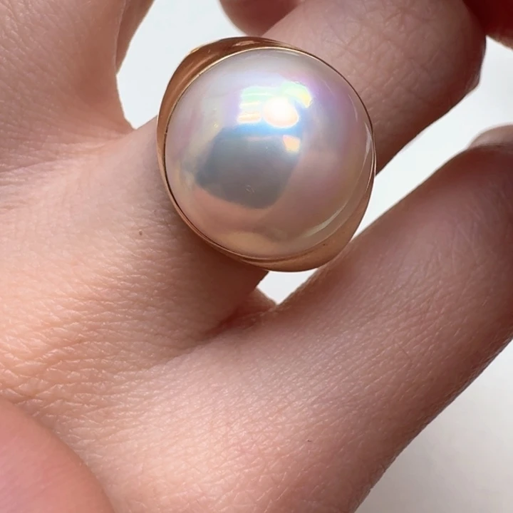 拼合珍珠（马贝珠）戒圈18K金镶嵌