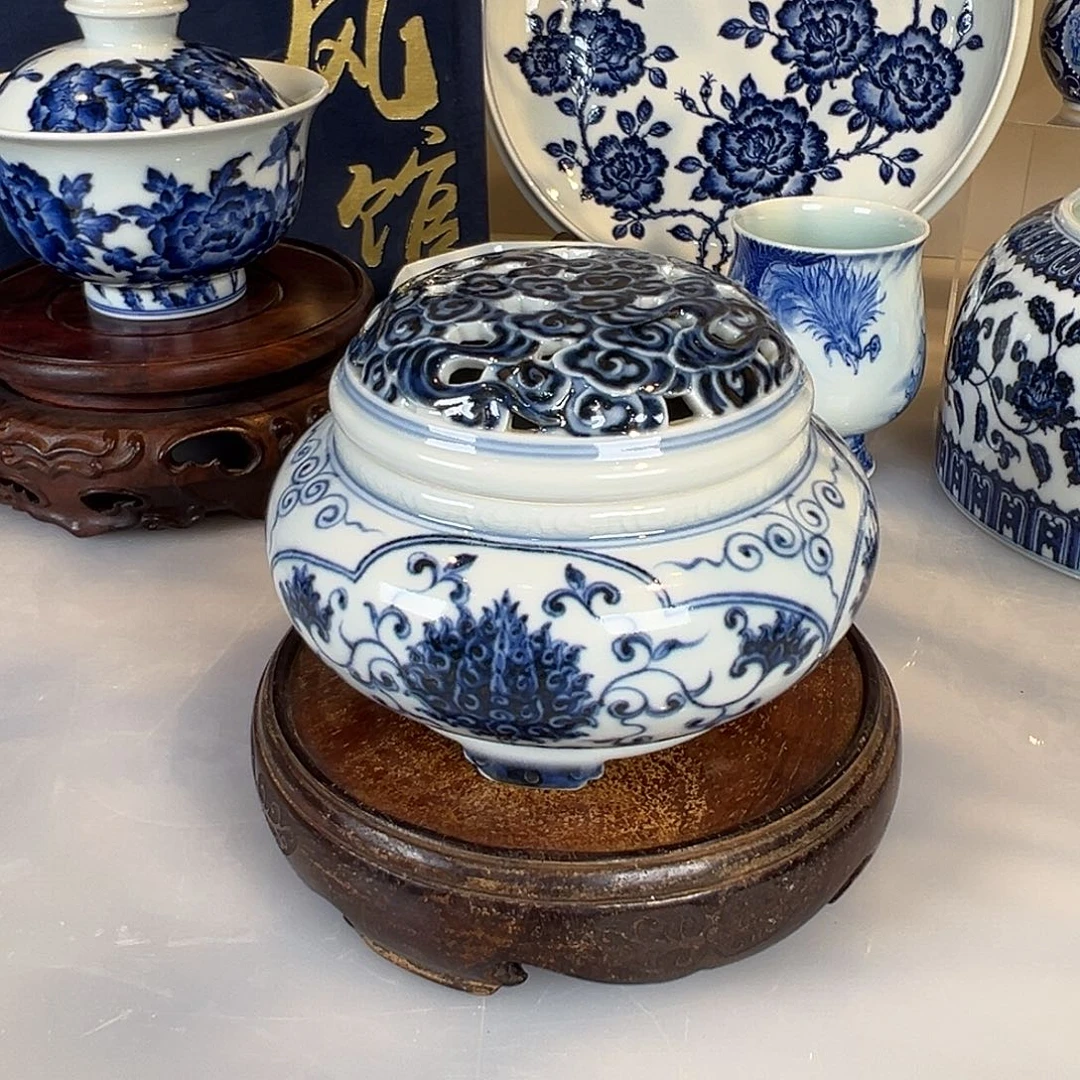 杯子元煦窑西番莲香炉