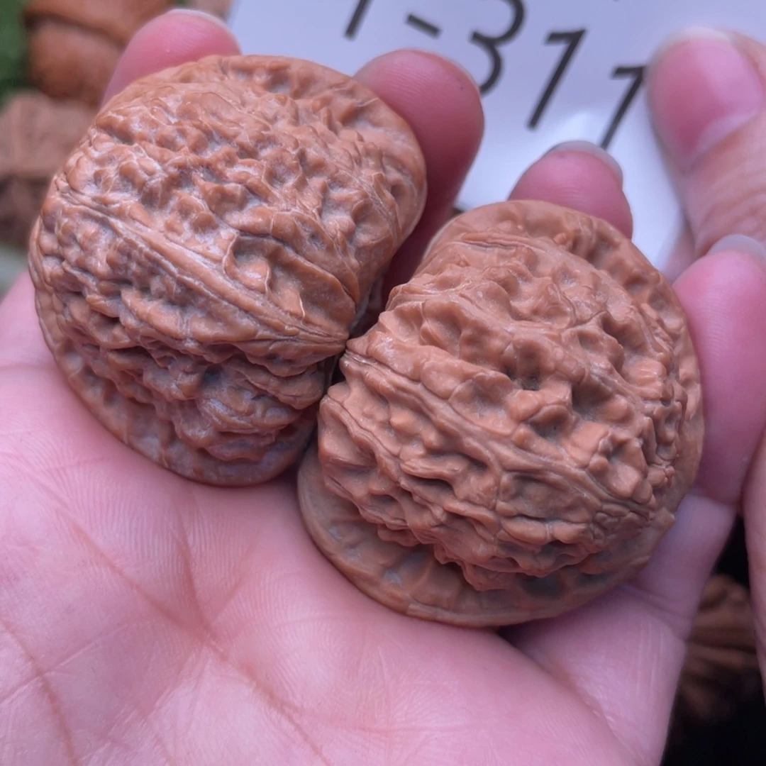 文玩核桃把件无修唐三角42