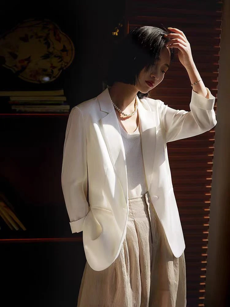 巨好看!~法式轻奢纯色气质感醋酸外套女简约显瘦西服(A6-8)71681