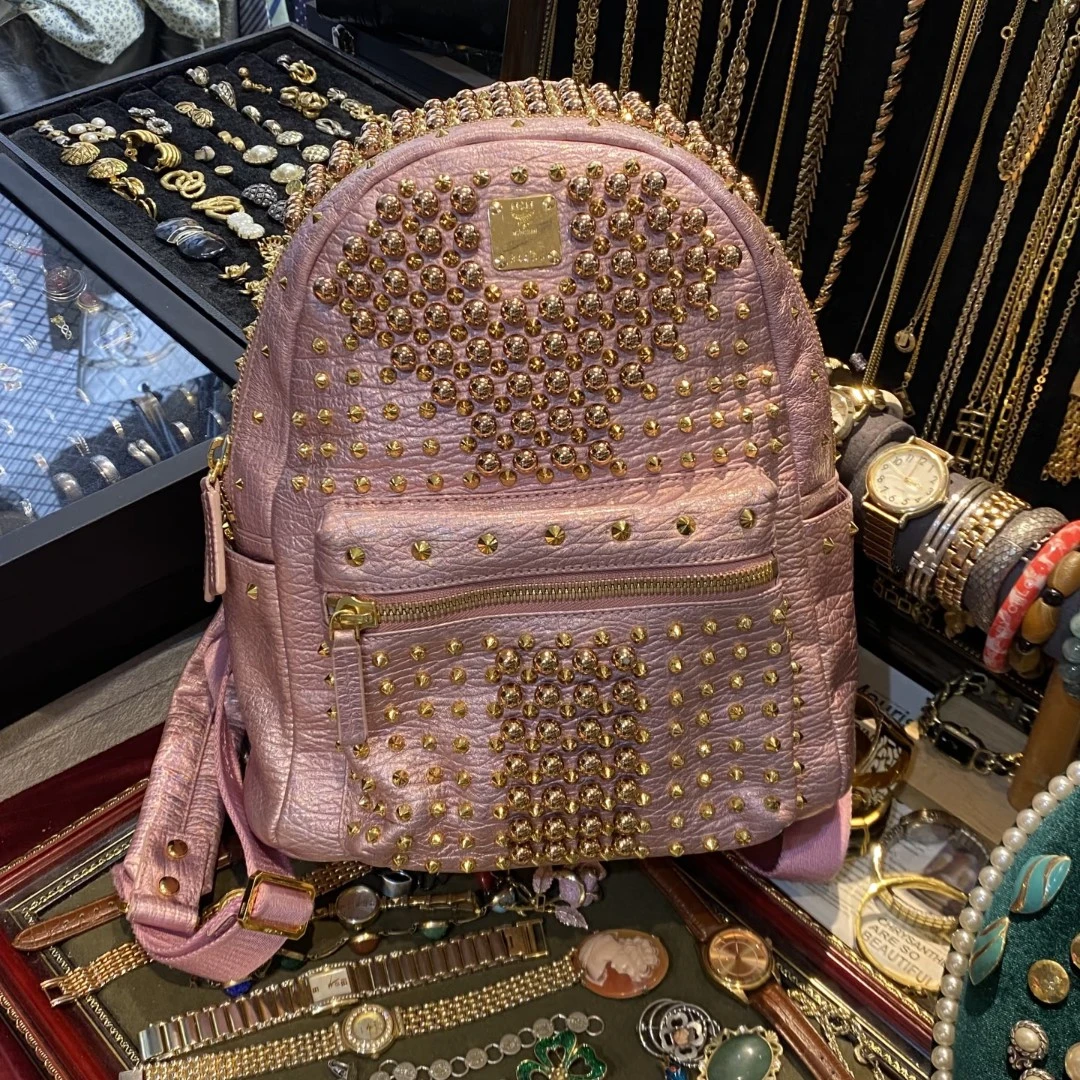 95新 MCM MCM铆钉双肩包书包  21335