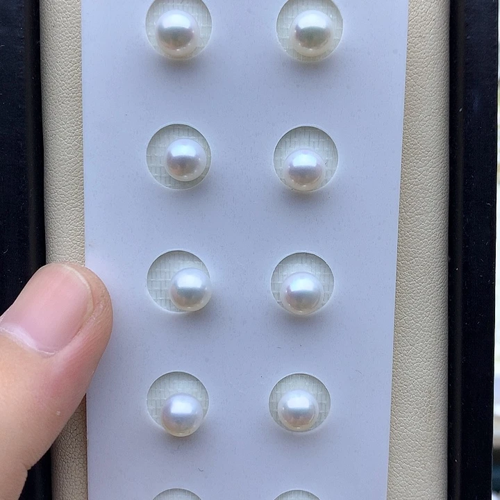 银S925镶嵌淡水珍珠耳饰