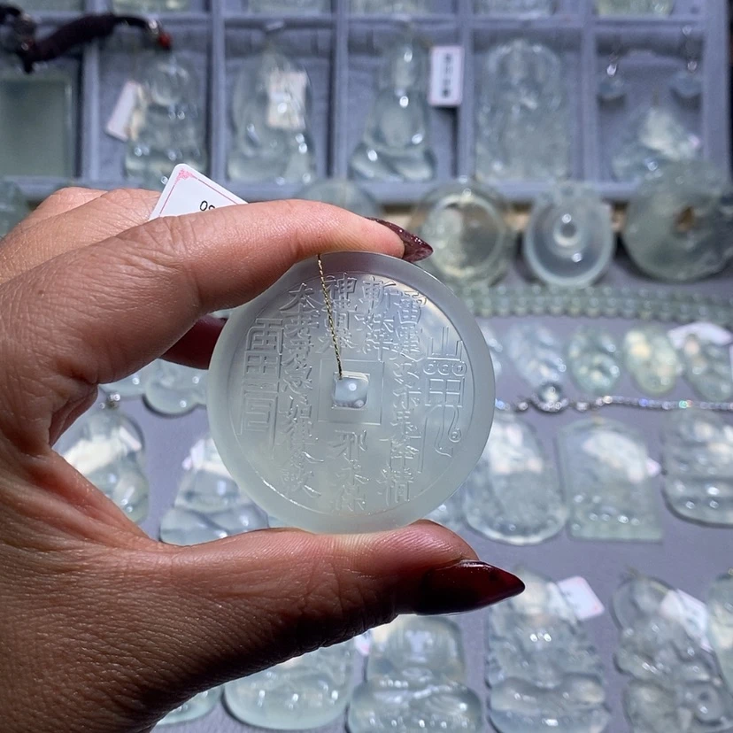 【闪购商品】岫玉颈饰未镶嵌S****r山鬼