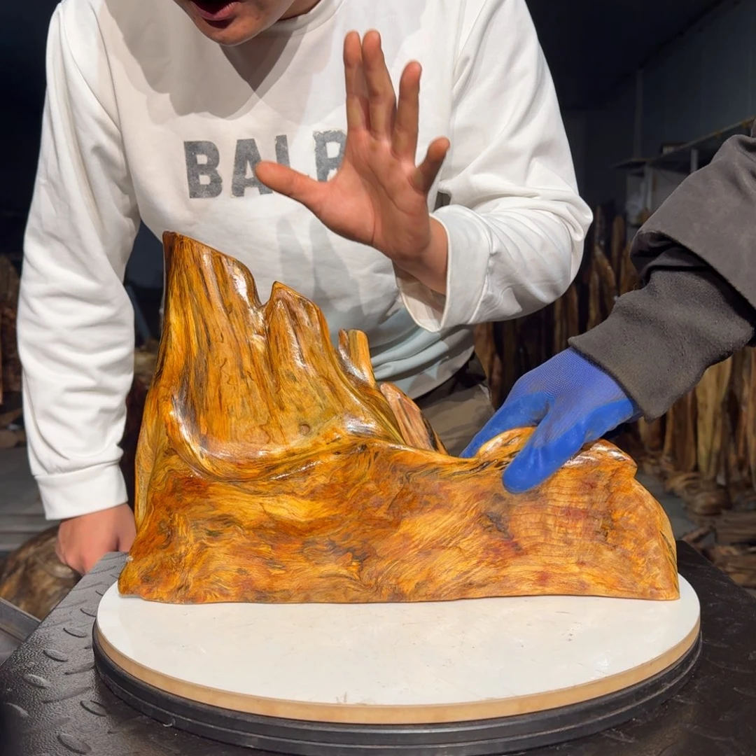 松***乡木佳友琥珀木摆件2