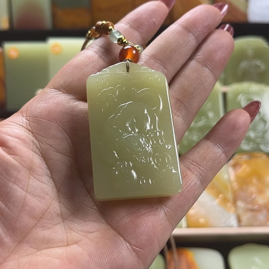 【闪购商品】石英质玉非金属