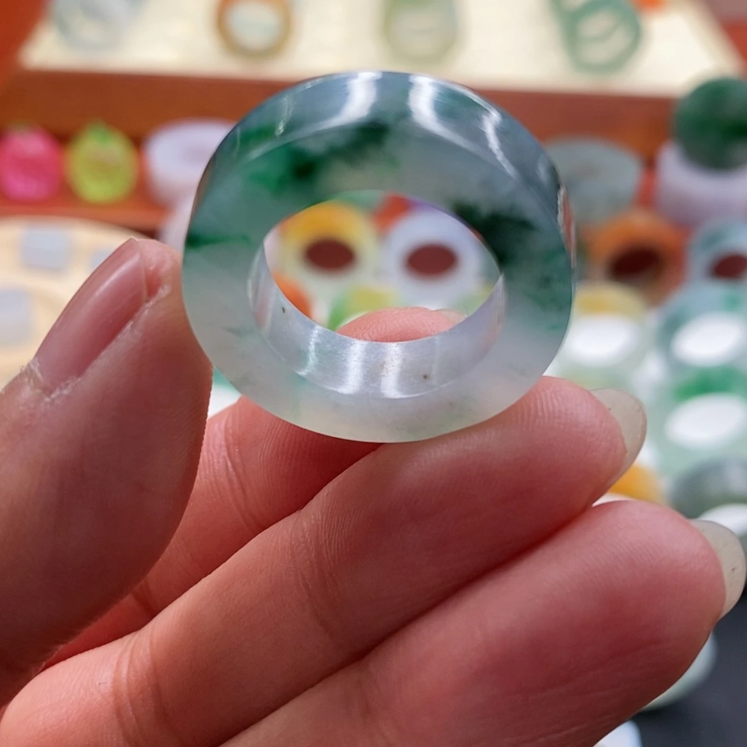 定制翡翠未镶嵌16-20圈口