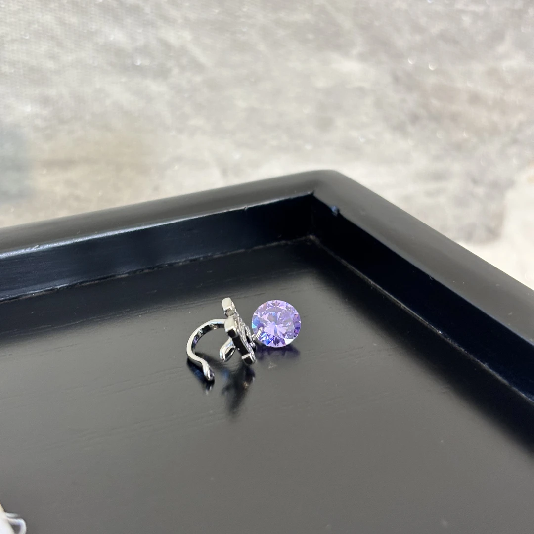 铜合金合成锆石耳饰 H字母紫锆耳夹EJ1166（一个）