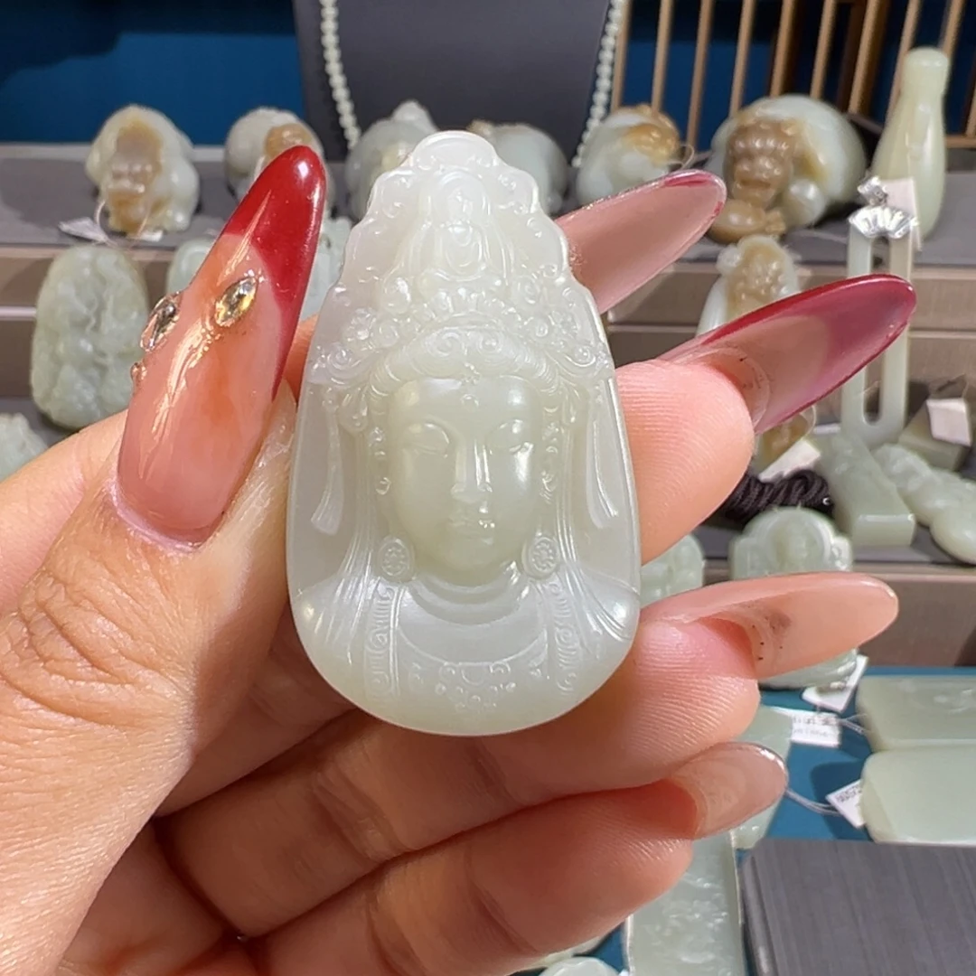 和田玉（糖玉）未镶嵌颈饰