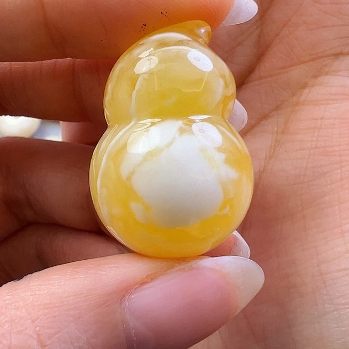 未镶嵌蜜蜡珠宝奇石