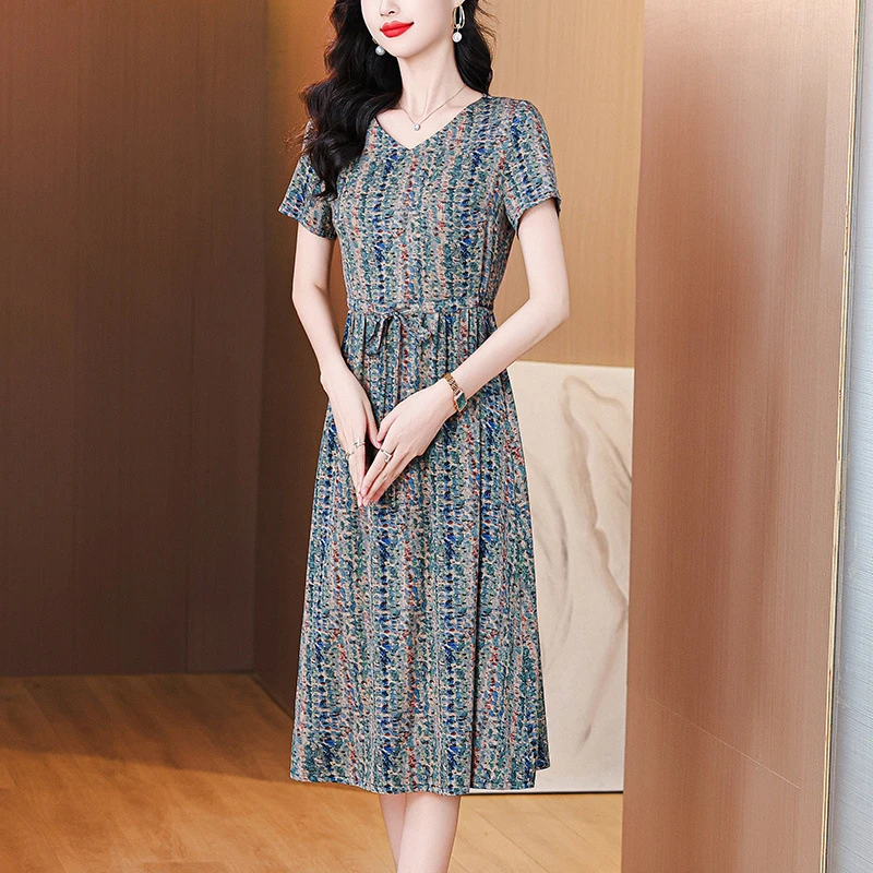 2025夏季新款真丝连衣裙女时尚领碎花收腰显瘦气质优雅高端长裙