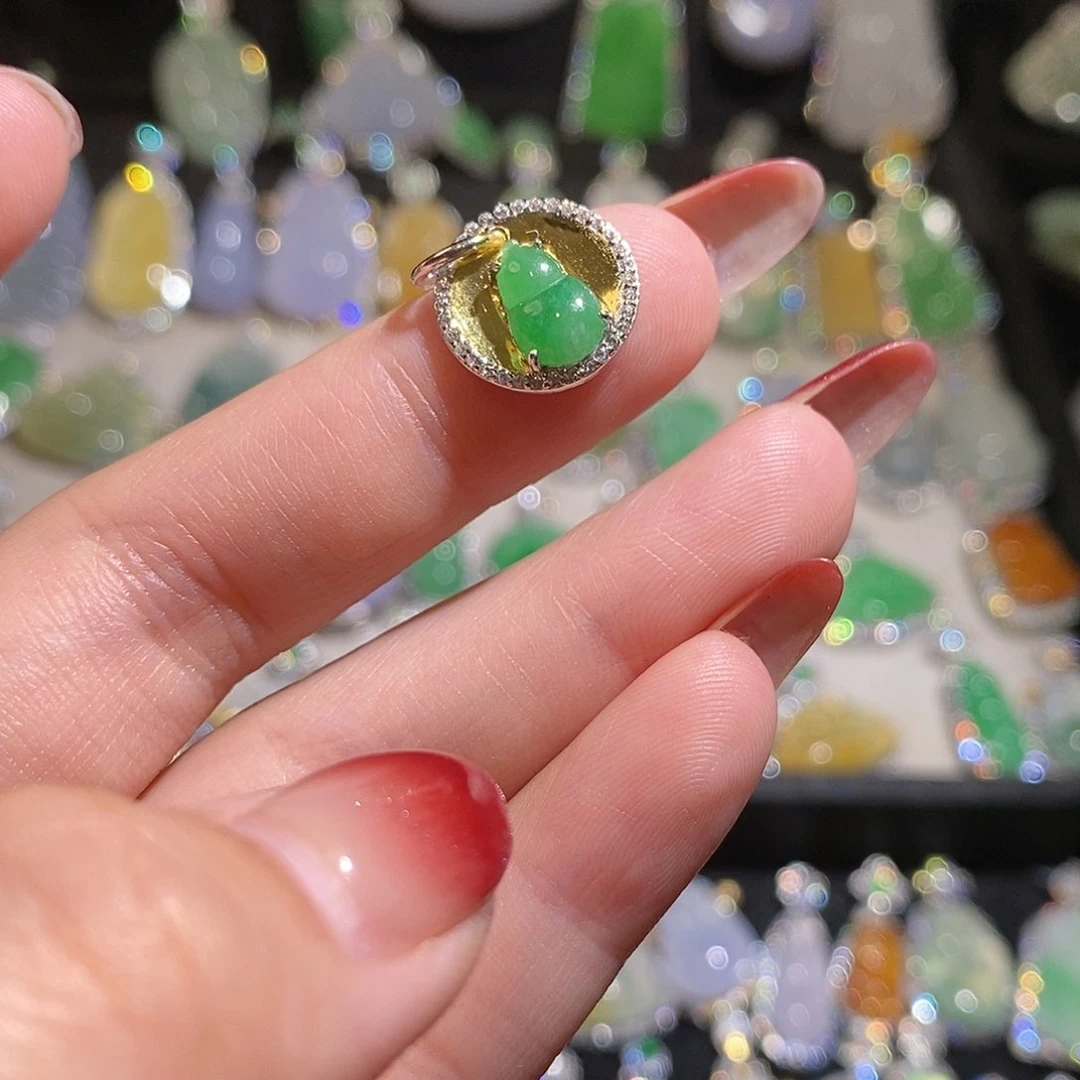 翡翠银S925镶嵌颈饰