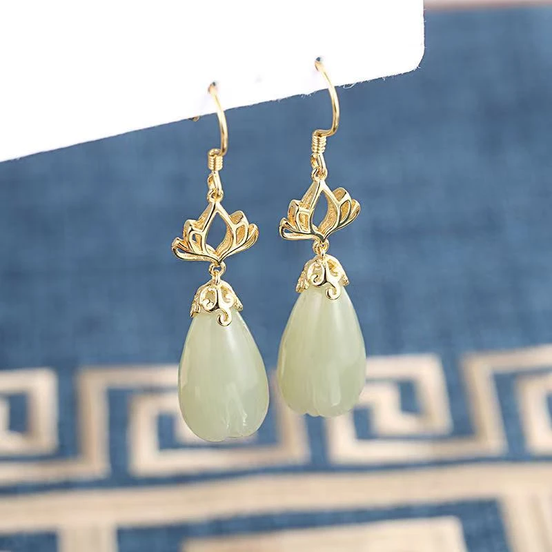 H10021和田玉兰花耳坠金色（多样性发其一）