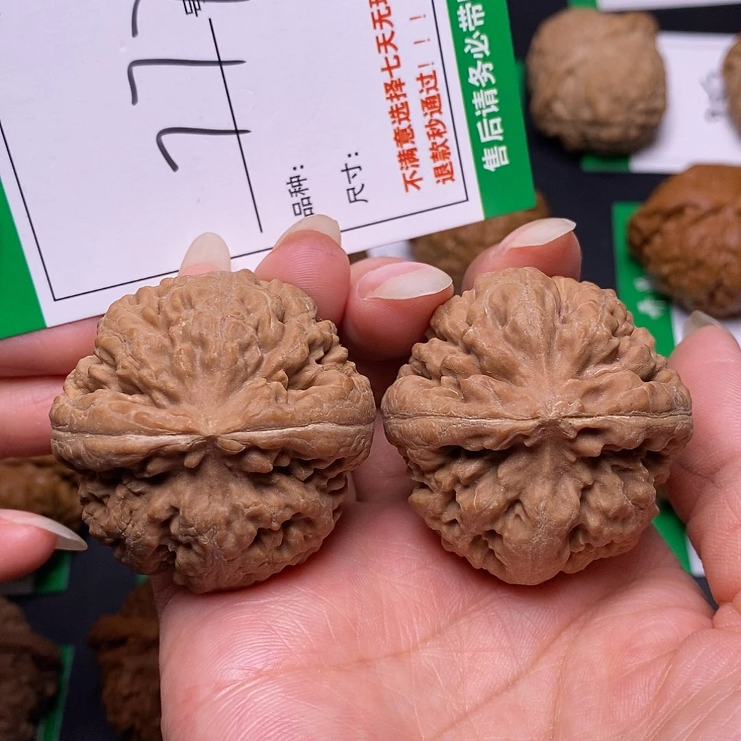 吊坠文玩核桃777霸王龙4.2全品