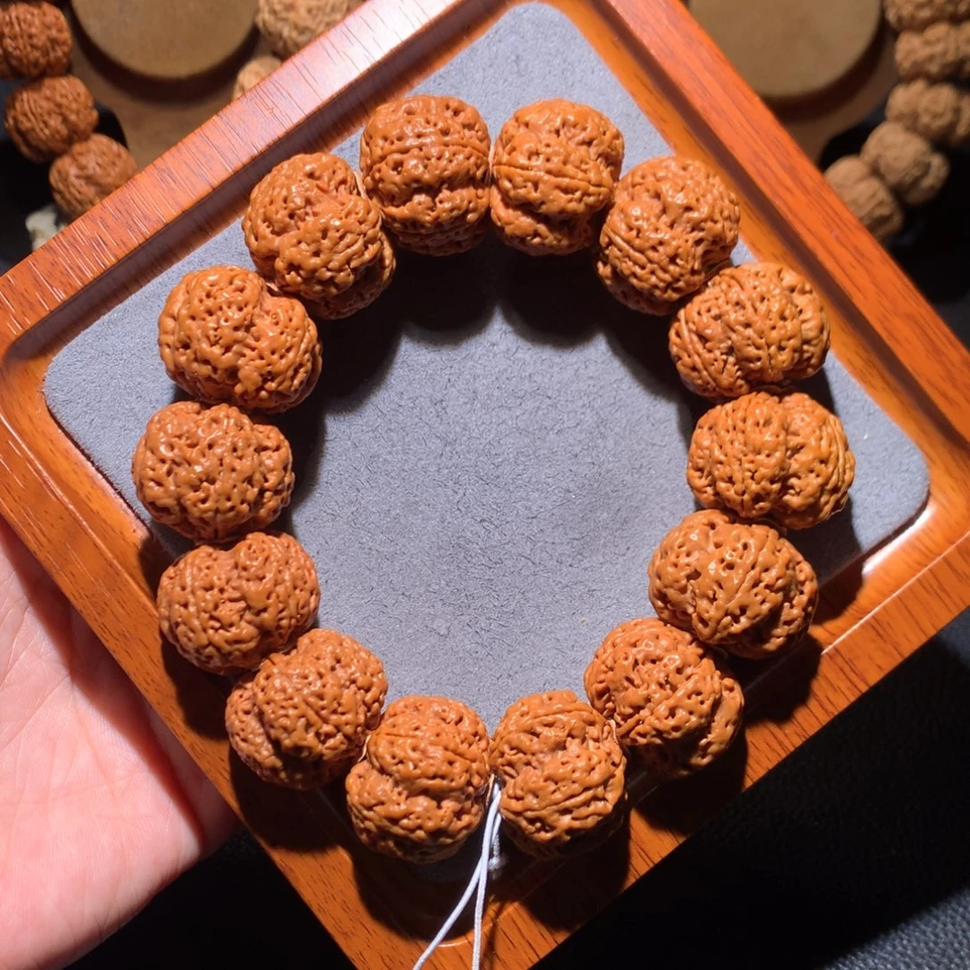 手串金刚菩提26粗筋梅花