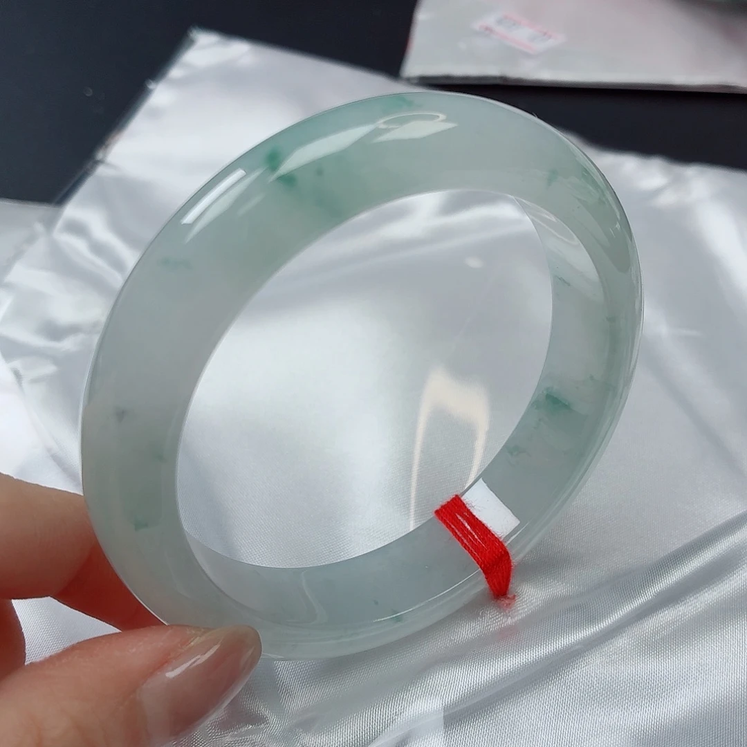 翡翠未镶嵌手镯56