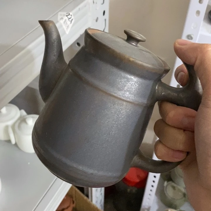 陶瓷艺术品和陶瓷艺术壶