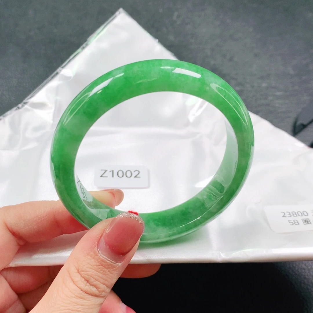 翡翠未镶嵌手镯03