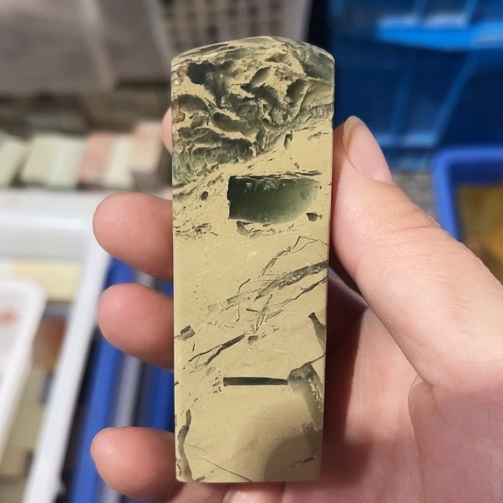 云南石偏远满百包邮