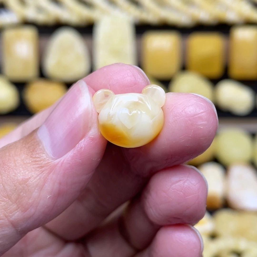 琥珀未镶嵌裸石琥珀蜜蜡
