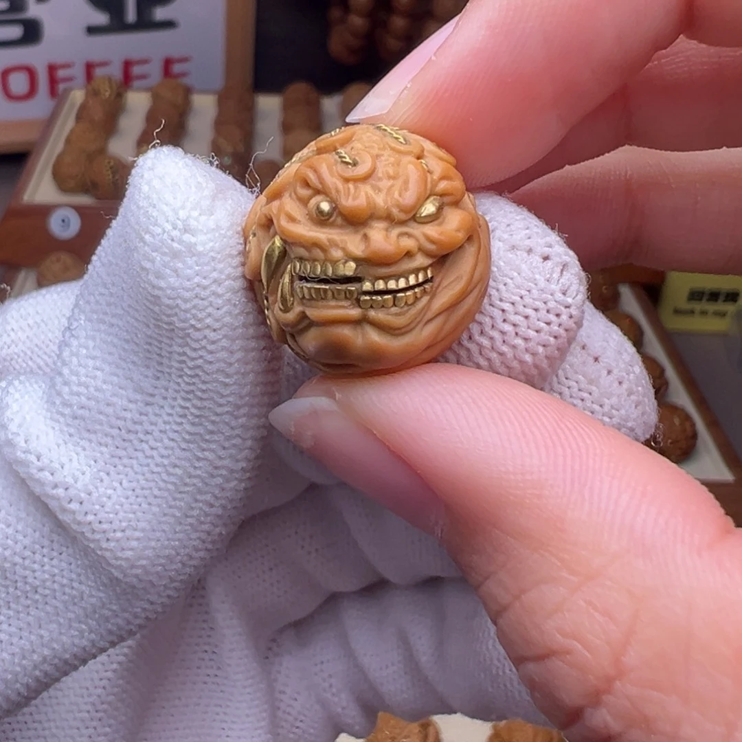 猴头核桃把件镶嵌款招财邪僧全品有正常封口线