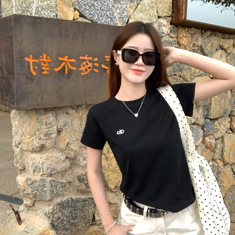 2025新款设计感白色圆领短袖t恤女夏季正肩修身显瘦刺绣百搭上衣