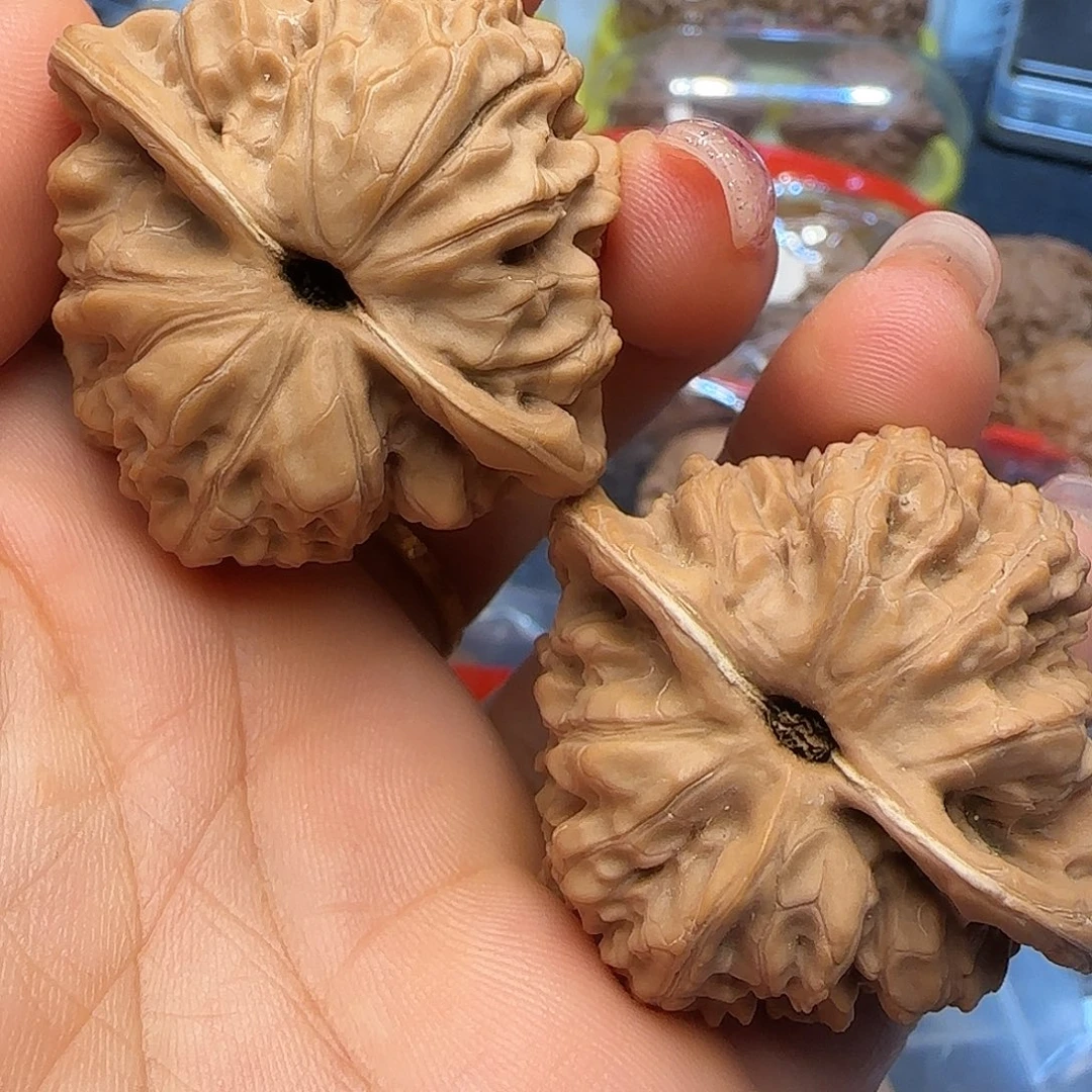 吊坠文玩核桃42全品龙洞欲