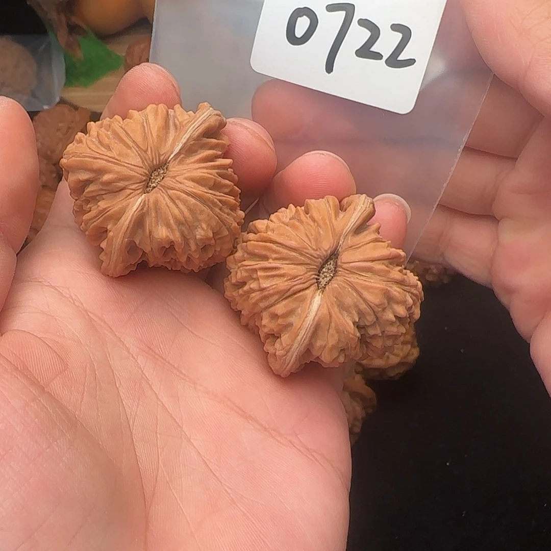 文玩核桃把件0722全品42四座楼