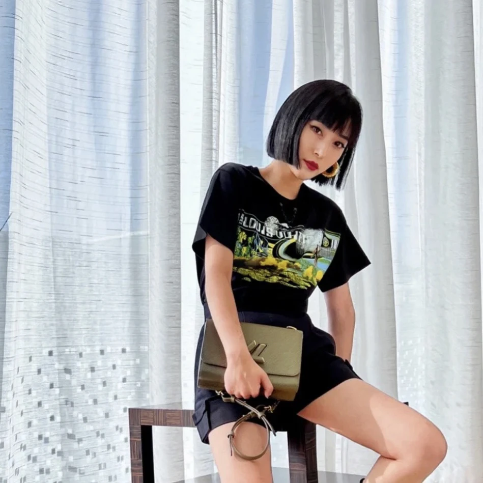 99新 LouisVuitton/路易威登 bb164/星球字母logo印花短袖 棉 S码