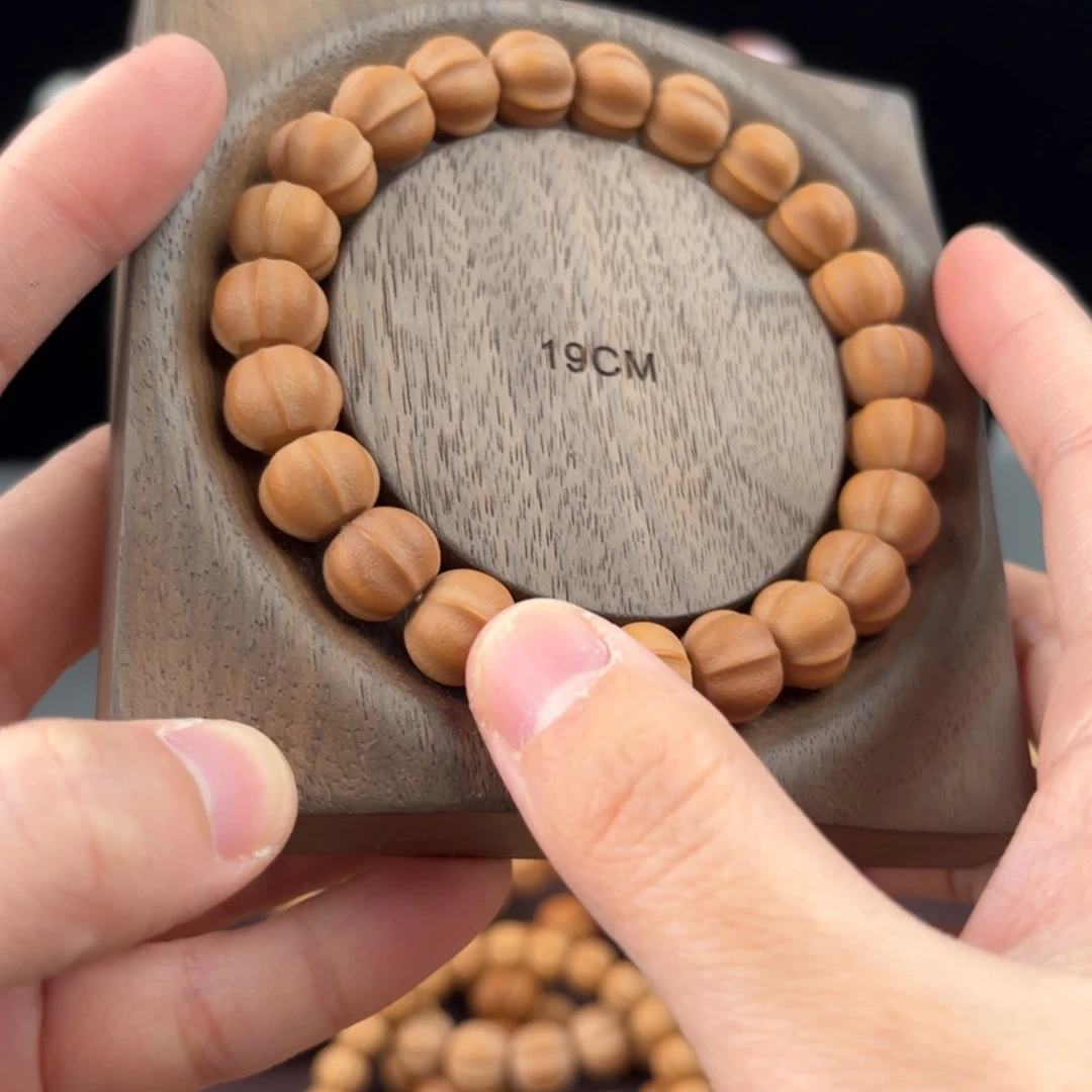 猴头核桃手串全品鲨鱼