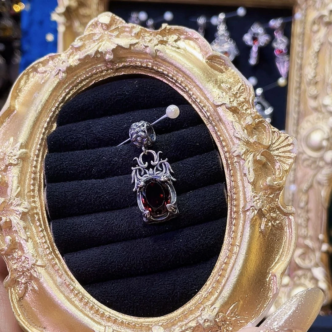 925银酒红石榴复古吊坠