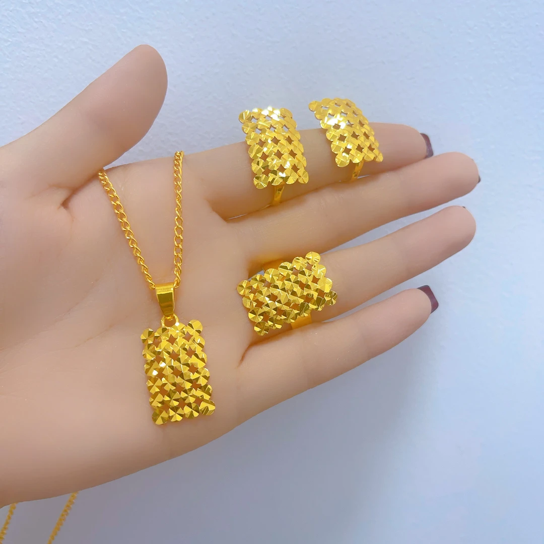 铜合金项链 462新款三件套首饰耳环项链戒指爆款白搭时尚金色铜