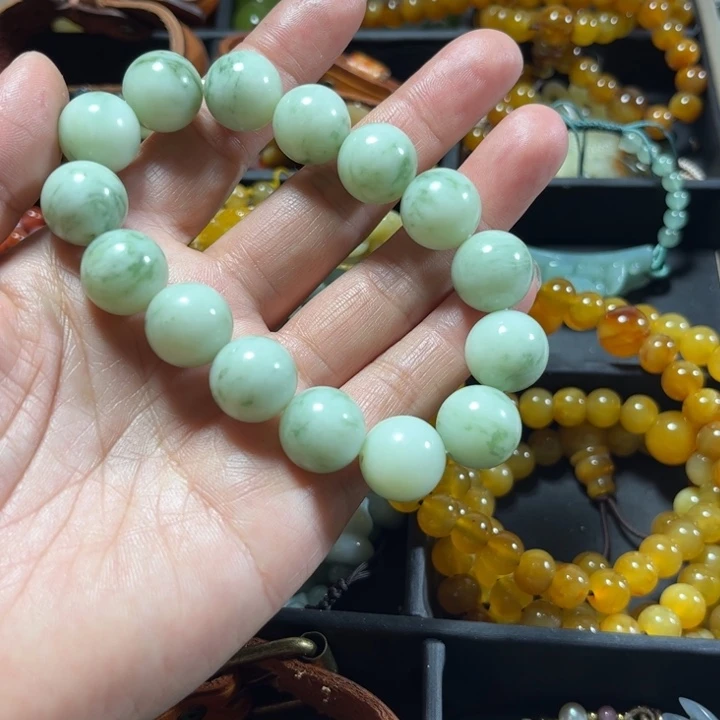 蛇纹石玉手链未镶嵌小**9