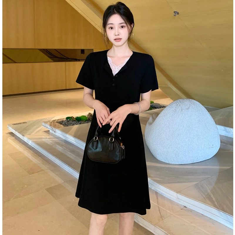 2025夏季新款法式时尚v领蕾丝花边气质显瘦连衣裙628