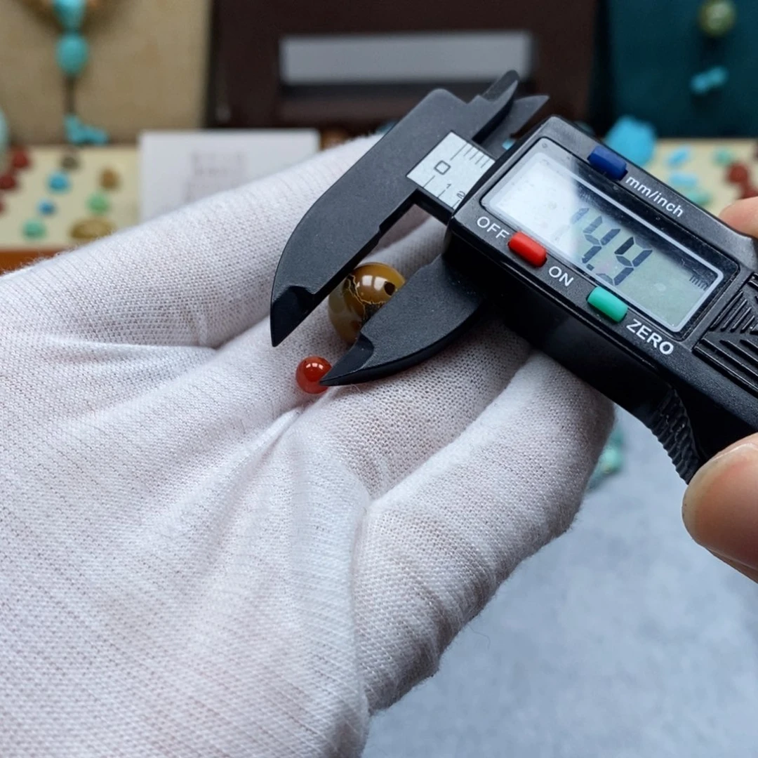 未镶嵌配饰南红玛瑙