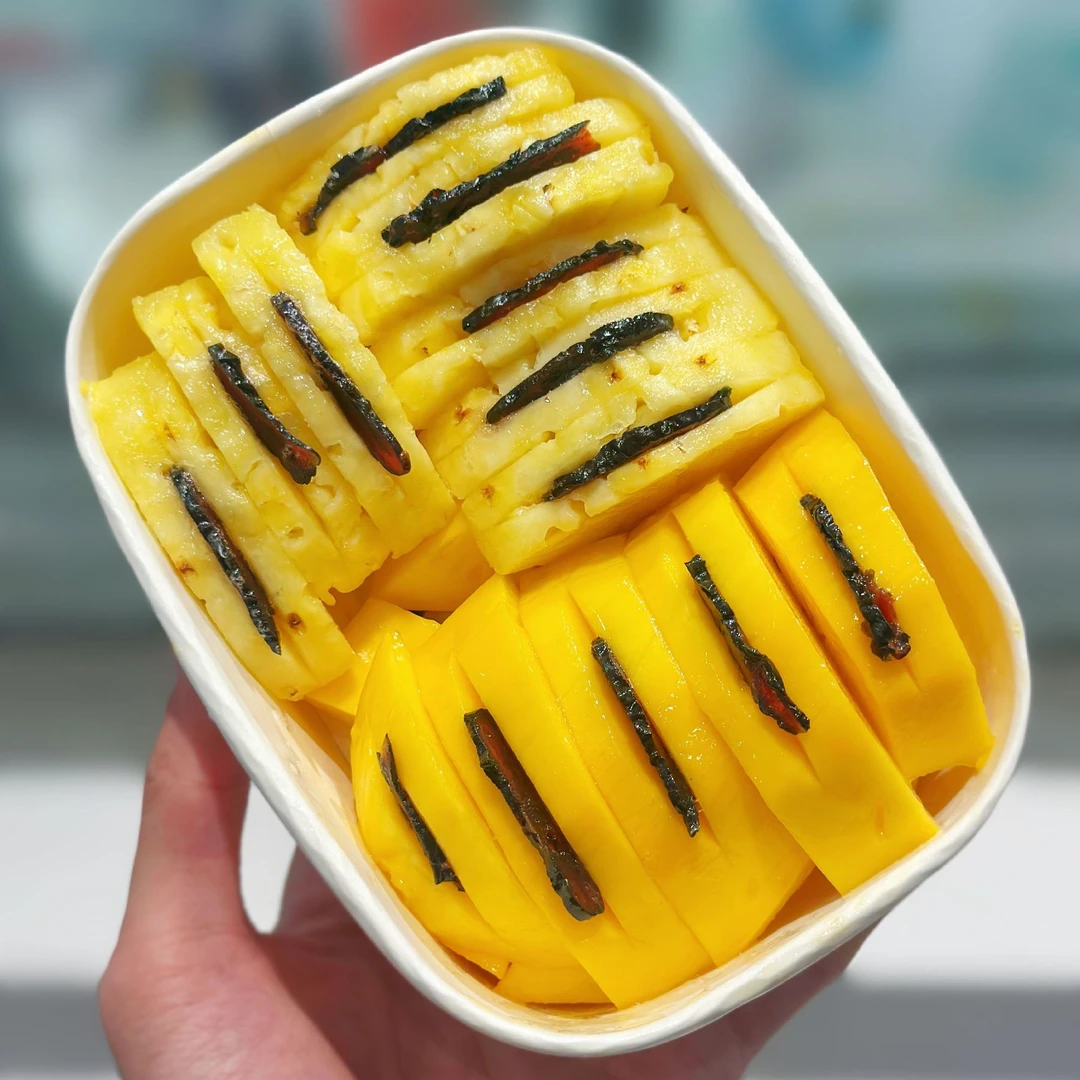 【果老板】芒果乌梅进口凤梨乌梅双拼1盒（不低于400克）鲜果切小时达