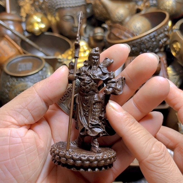 铜器摆件收收藏藏