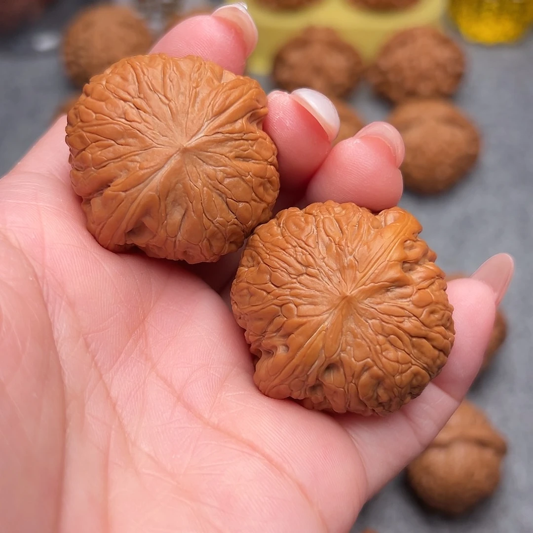 把件文玩核桃精品特价大肚铁锤妹妹39