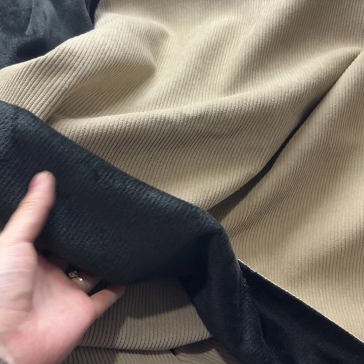 混纺卡其色灯芯绒1米。