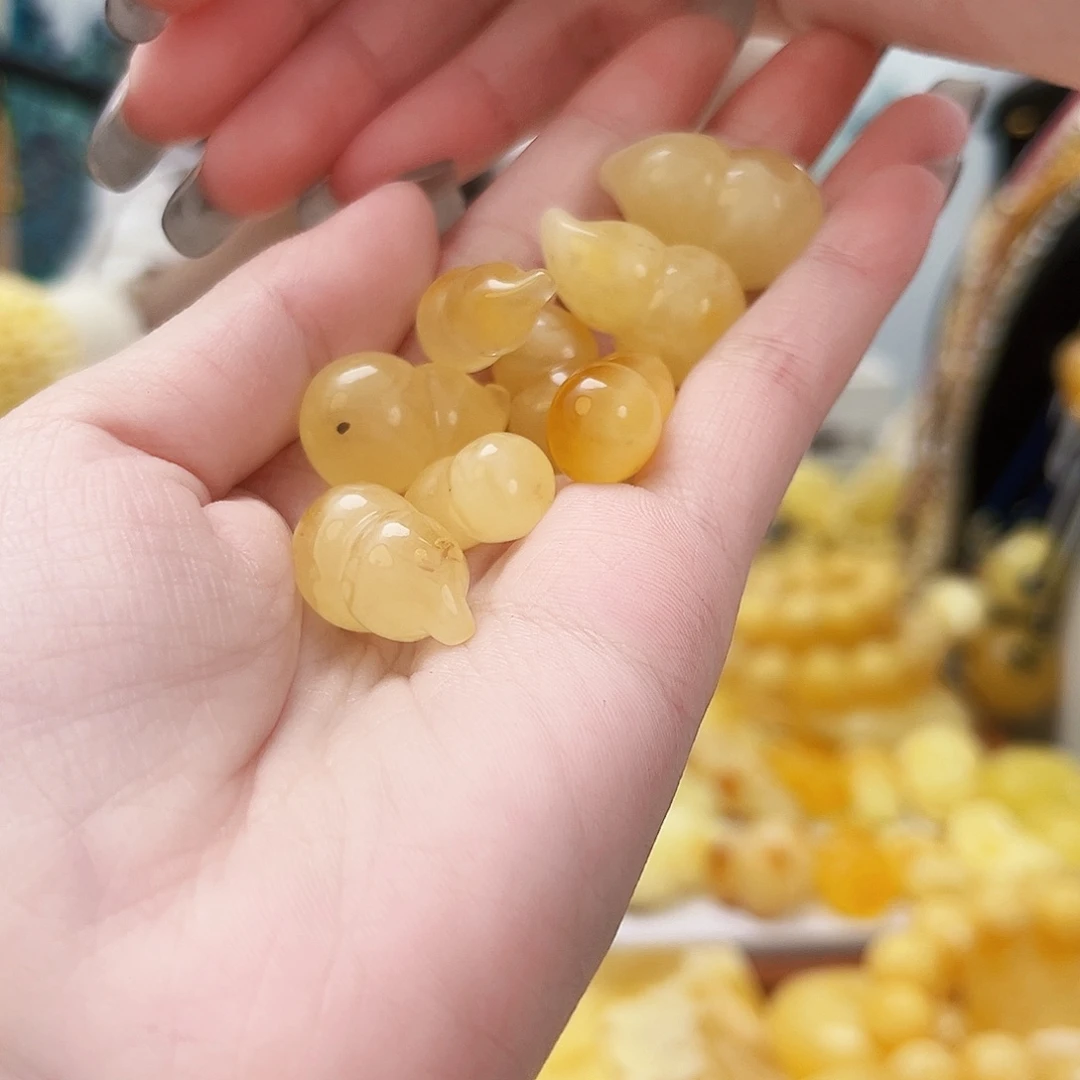 未镶嵌琥珀裸石任选一瑕疵葫芦不退不换