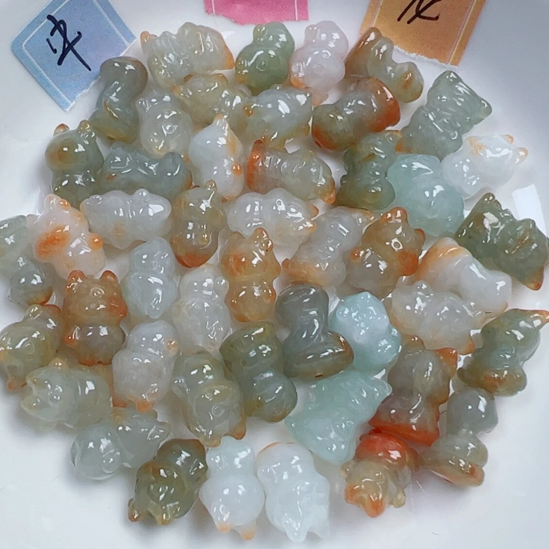 翡翠散珠翡翠生肖牛，蛇，龙一个可挑