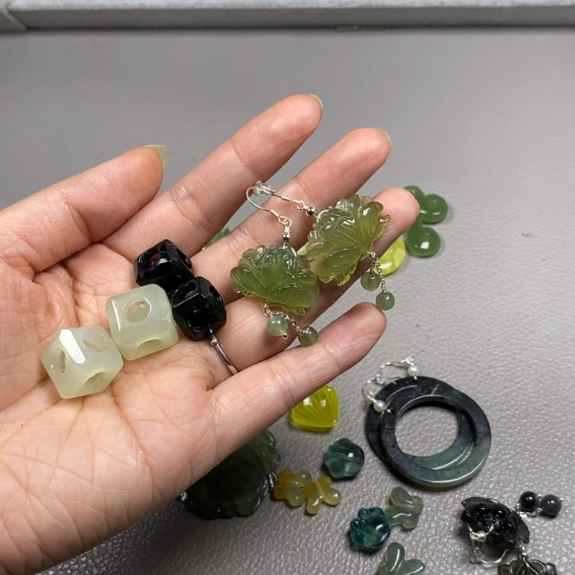 【闪购商品】未镶嵌蛇纹石玉挂件耳饰耳环项链猫**令