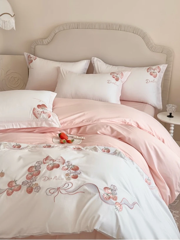 奶油草莓A类100全棉小清新轻奢刺绣高档被套绣花四件套四季通用