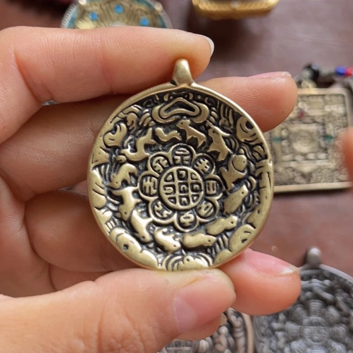 颈饰琉璃冰***子喜欢的朋友