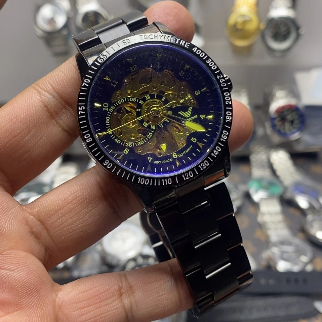 自动机械机芯锻造碳钢全自动机械手表一只