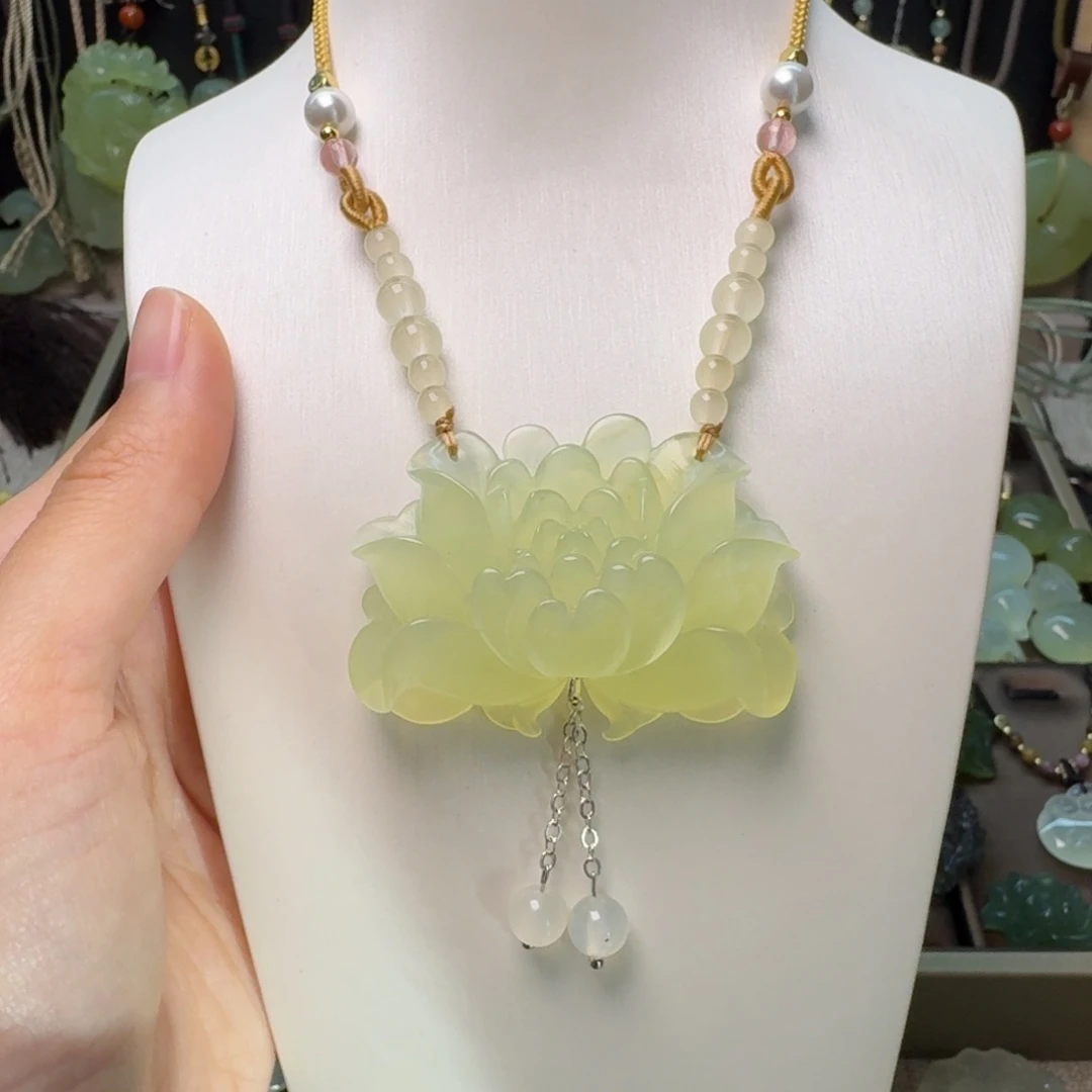 蛇纹石玉项链未镶嵌瑕疵款