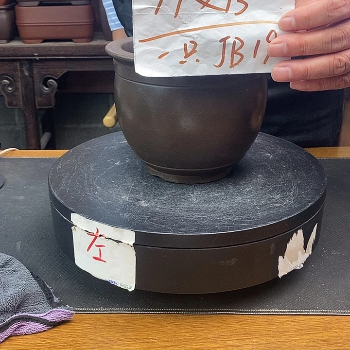 紫砂花盆货号一只JB19
