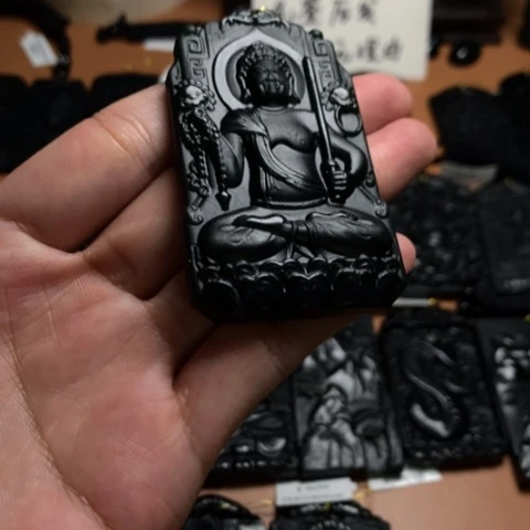 细**薇天然缅甸a货钢琴黑挂件
