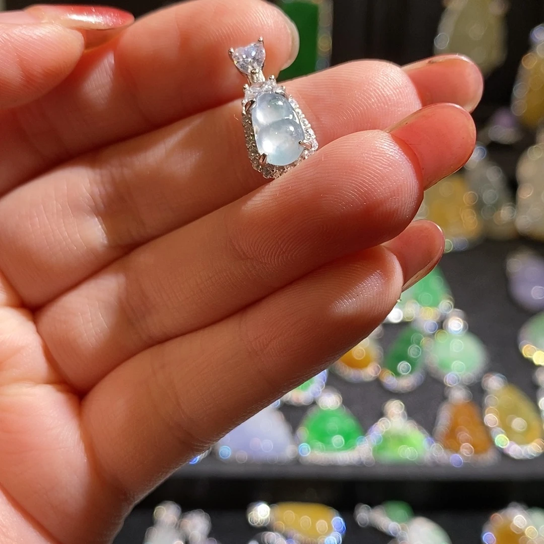 颈饰银S925镶嵌翡翠天然翡翠